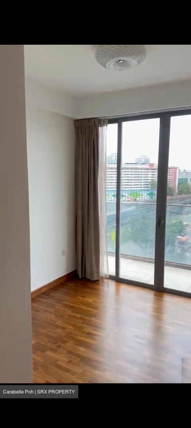 Centro Residences (D20), Condominium #501580861